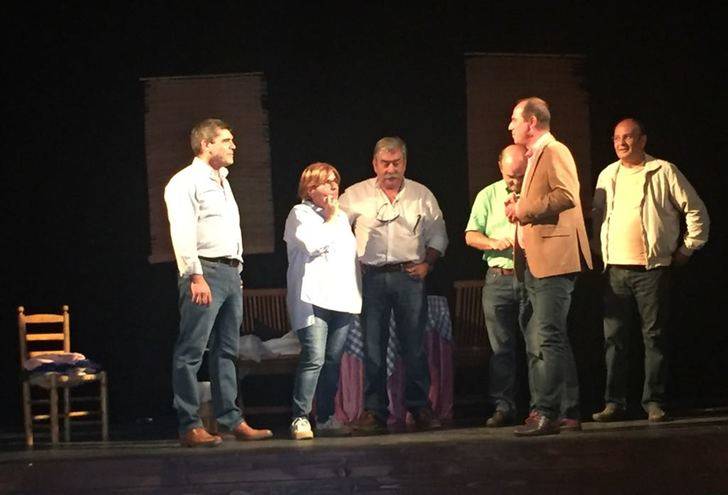 Alberto Rojo destaca el trabajo a favor de la cultura realizado por el Ayuntamiento de Milmarcos y la Asociación Tierra Molinesa