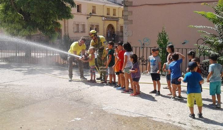 La Junta promueve acciones para educar desde la infancia sobre la importancia de prevenir y evitar los incendios forestales