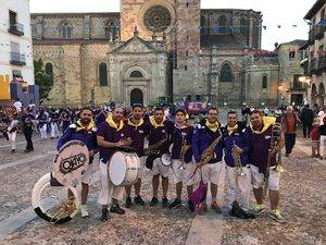 Al filo de las 21:45 horas volaba el cohete anunciador de lo más granado de las fiestas de San Roque, ¡Sigüenza está de fiesta!