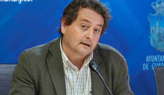 Es falso que el Ayuntamiento de Guadalajara vaya a pagar dos veces el mismo servicio