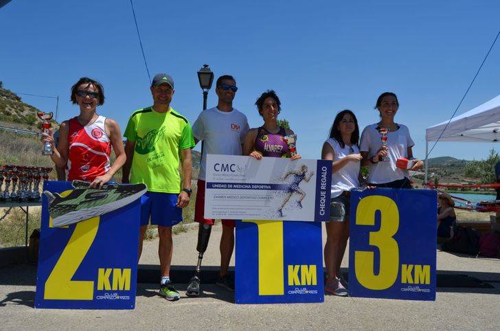 Un monstruoso Javier Rosado vuelve a imponerse en el II Acuatlón 'Dani Molina' celebrado en Pareja