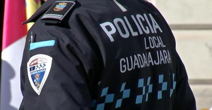 Detenido tras agredir a su pareja delante de su hija en una calle en Guadalajara