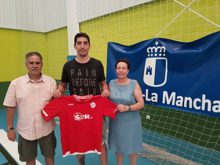 Uge entrenará a los juveniles del C.D.Chiloeches