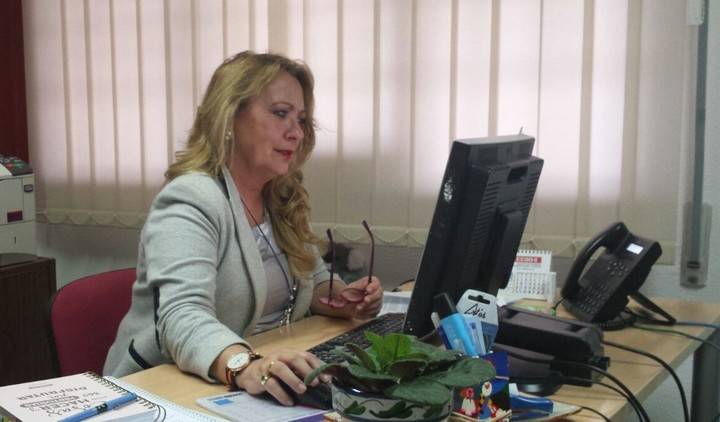 Al alcalde de Azuqueca no le quieren ni los suyos y los vecinos están hartos de tanto abandono