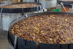 Los azudenses ya pueden comprar los vales de la Comida Popular del domingo