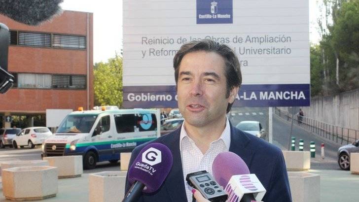 Robisco: 'Page anunció la apertura del párking del Hospital hace un año y todavía sigue cerrado'