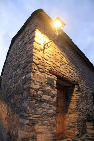 Alumbrado más eficiente en Almiruete y ampliación del de Palancares, Muriel y Tamajón