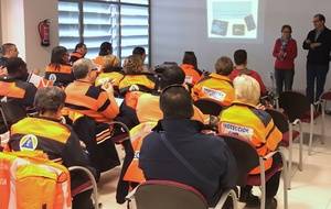 50 voluntarios de 12 agrupaciones de protecci&#243;n Civil de Guadalajara reciben formaci&#243;n sobre el uso de desfibriladores