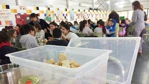 Azuqueca continúa con el programa 'Apoyo Nutricional y Refuerzo Escolar' para los menores de familias con dificultades económicas