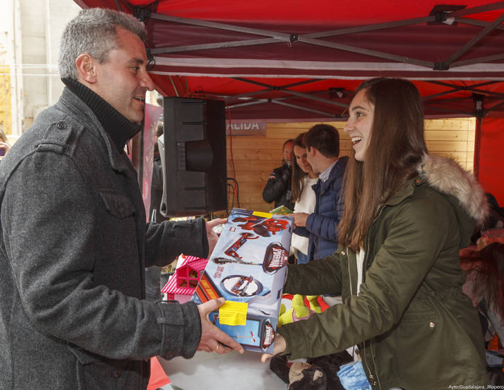 El ayuntamiento de Guadalajara participa en la iniciativa Calle Mayor Solidaria
