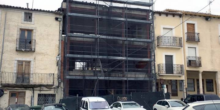 El PP de Cifuentes denuncia el abandono y la falta de implicación del alcalde con el municipio