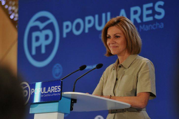 El PP da el pistoletazo de salida hacia las elecciones de 2019 : Cospedal asegura una victoria del PP tras el "espectáculo" de PSOE y Podemos