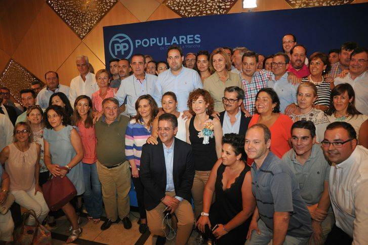 El PP da el pistoletazo de salida hacia las elecciones de 2019 : Cospedal asegura una victoria del PP tras el 
