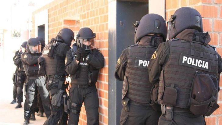 Finalizado en el cuartel del GEO un curso de especialización para policías nacionales