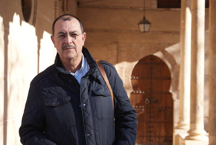 José Antonio Santano, ganador del premio de poesía 