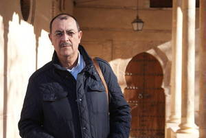 José Antonio Santano, ganador del premio de poesía 