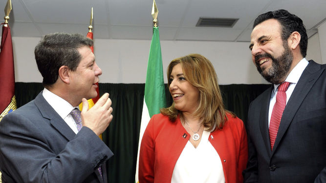 Acusan a Page de hacer 