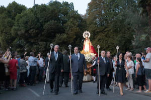 Guadalajara se echa a la calle para acompañar a su patrona, la Virgen de la Antigua