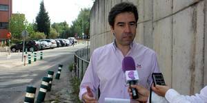 Situacion caótica : “Se cae el techo de un quirófano del Hospital de Guadalajara