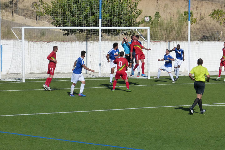 El Yunquera se trae un punto de Casarrubios en su arranque liguero