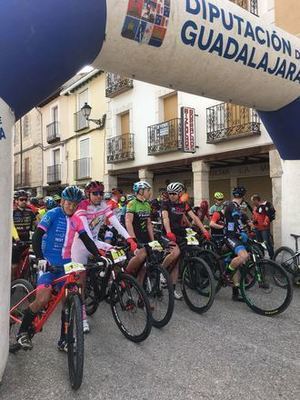 Alberto Bancora se impuso en el XI Encuentro MTB Tendilla, primera prueba del Circuito Diputación