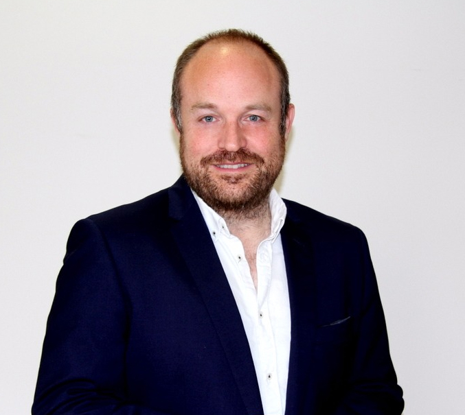 La Opinión de Alejandro Ruíz : Luchando contra la corrupción