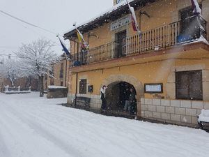 La nieve impide que 52 alumnos de Guadalajara puedan ir a clase y obiga a suspender cinco rutas escolares