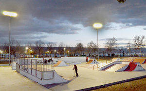 La iluminación del skate park de La Quebradilla de Azuqueca se encenderá cuando detecte figura humana