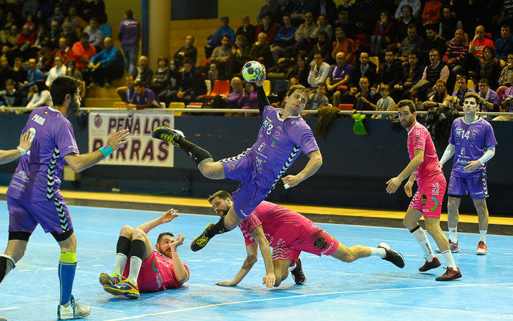 Quabit Guadalajara cae ante un Cangas férreo en defensa