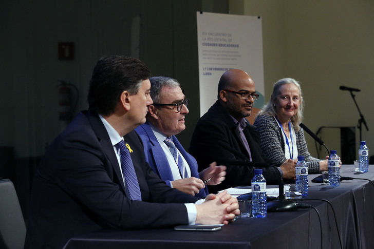 Villanueva de la Torre participa en el XIII Encuentro de la Red Estatal de Ciudades Educadoras en Lleida