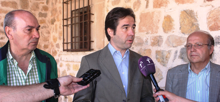 Robisco advierte que el nerviosismo de Page se debe a que puede quedar 'fuera de juego'