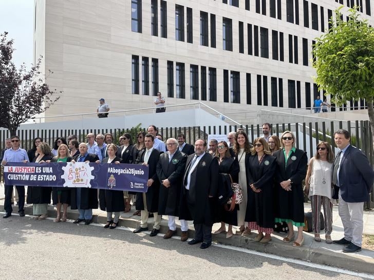 Abogados de Guadalajara solicitan al Ministerio de Justicia que acabe con la paralización en el mundo judicial