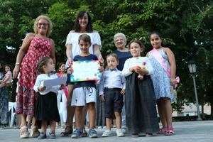 'Abuelos' y 'Foto vintage', mejores disfraces infantiles 2019 en Sigüenza