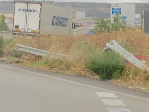 IU alerta del mal estado en el que se encuentran los accesos al municipio de Azuqueca