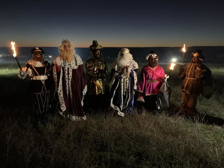 Destacan la implicación del pueblo de Alarilla para conseguir que su Cabalgata Aérea sea un evento único