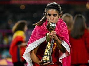 La campeona del mundo de Fútbol Femenino Alba Redondo ya es Hija Predilecta de Albacete