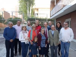Alberto Rojo felicita a Víctor Torrecilla en su cien cumpleaños 