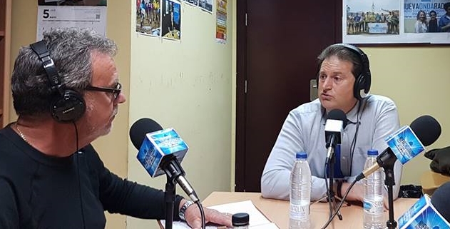 El actual alcalde de Yunquera, José Luis González León, anuncia su candidatura a la reelección como alcalde de la localidad