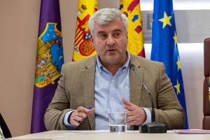 Alfonso Esteban: Que el gobierno regional haga sus deberes con Los Olmos y deje de acusar al Ayuntamiento