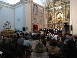 Homenaje a los quintos de 2018 y a los de 1968 en la fiesta de los mayos de Almonacid de Zorita