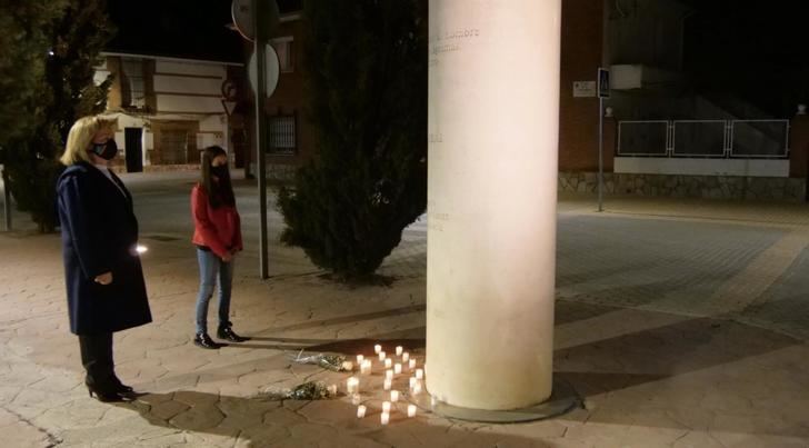 Alovera recuerda con un emotivo video con sus alcaldesas el recuerdo de las víctimas del 11M