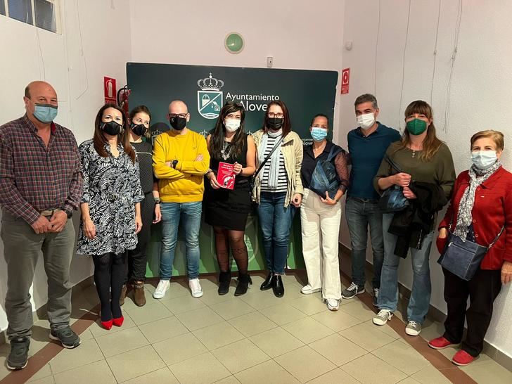 La Biblioteca Municipal de Alovera celebra el Día de las escritoras con la autora aloverana Ariel Zorion