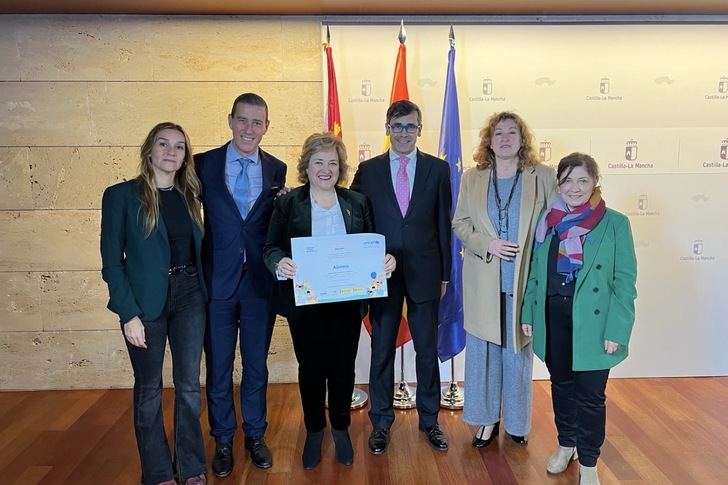 Alovera vuelve a renovar su certificado de Ciudad Amiga de la Infancia