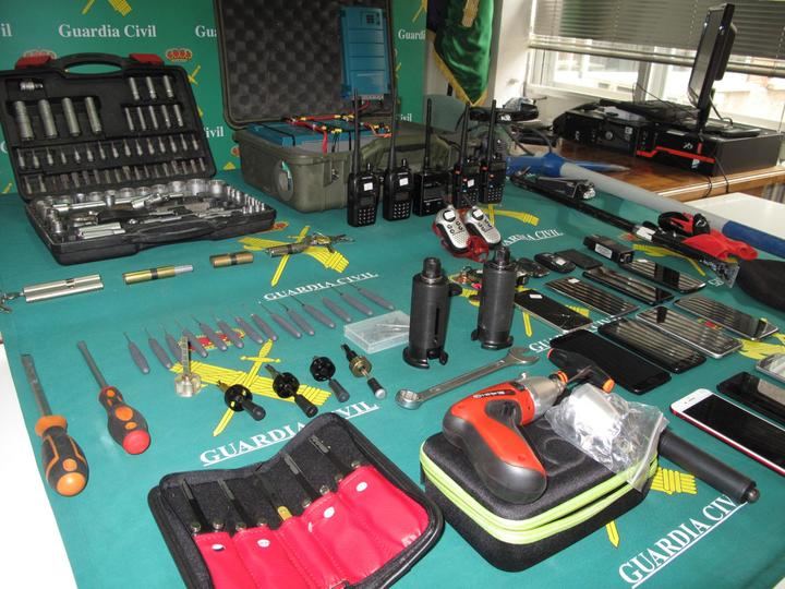 Desarticulado en Guadalajara un grupo de aluniceros que asestaban golpes en comercios con vehículos robados