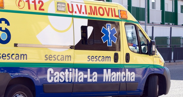 Diez vehículos implicados y un herido en una colisión causada por una granizada en Albacete