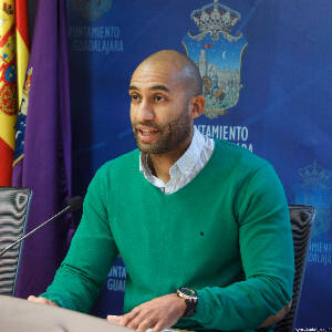 Engonga: “Las Navidades de Rojo han sido las de la desorganización y el gasto desmesurado en plena pandemia y crisis económica”