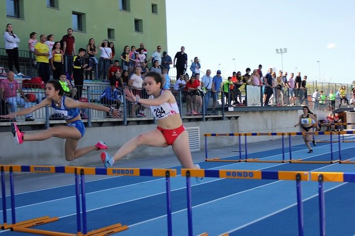 El CDM Valdeluz acoge este domingo la primera jornada del Campeonato Provincial de Atletismo en edad escolar