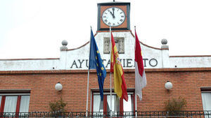 Dyntra le dice al Gobierno de José Luis Blanco en Azuqueca que “no es transparente”