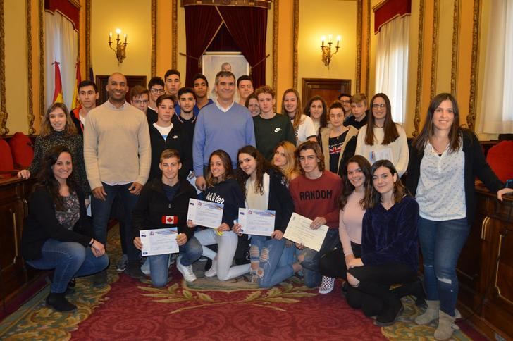 El Ayuntamiento de Guadalajara premia, un año más, la creatividad de los jóvenes