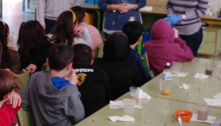 El Ayuntamiento de Azuqueca ha distribuido en marzo y abril más de 800 vales por más de 20.000 euros en el Programa de Apoyo Nutricional para Menores